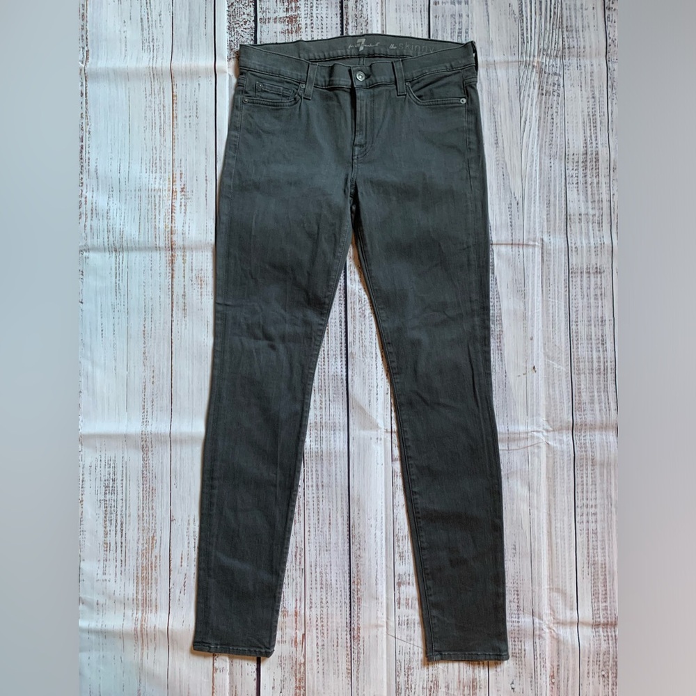 7 for all Mankind pants. The Skinny. Gray. Size 30.